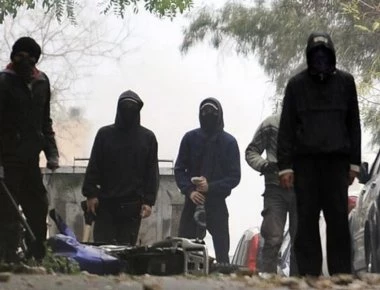 Αντιπατριωτισμός: Εκατομμύρια δολάρια και ευρώ δίνονται σε αναρχικές ομάδες για να επιβληθούν οι Ελίτ